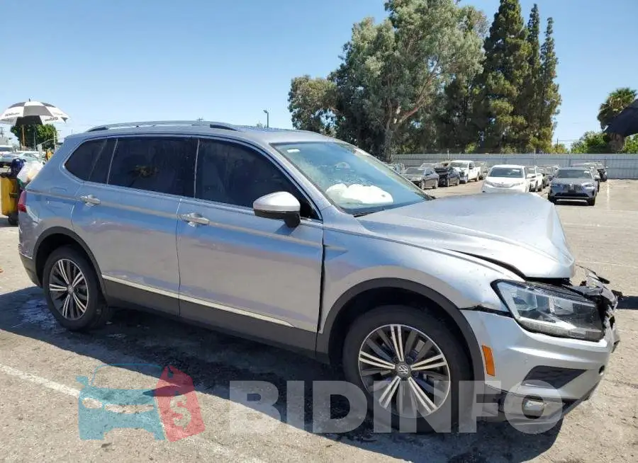 3VV3B7AX6KM107986 Photo# 4