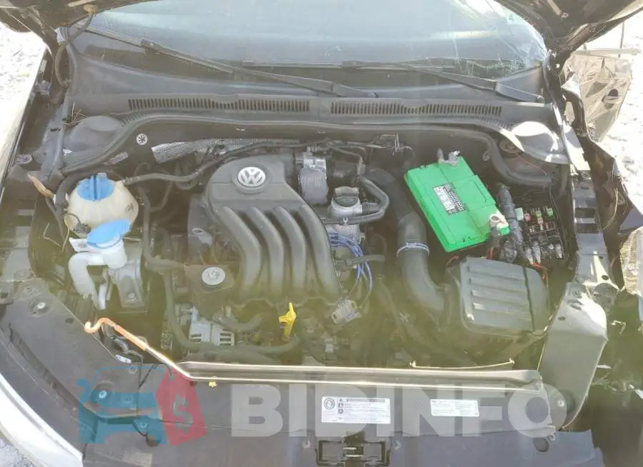 3VW2K7AJ7EM399185 Photo# 11