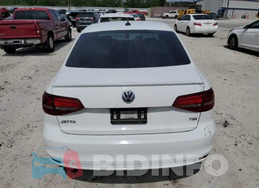 3VWD17AJ2GM416828 Photo# 6