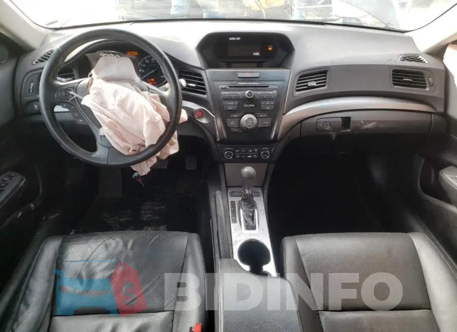 19VDE1F30FE009736 Photo# 8