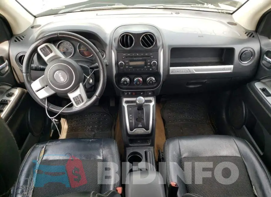 1C4NJCEA3GD640745 Photo# 8