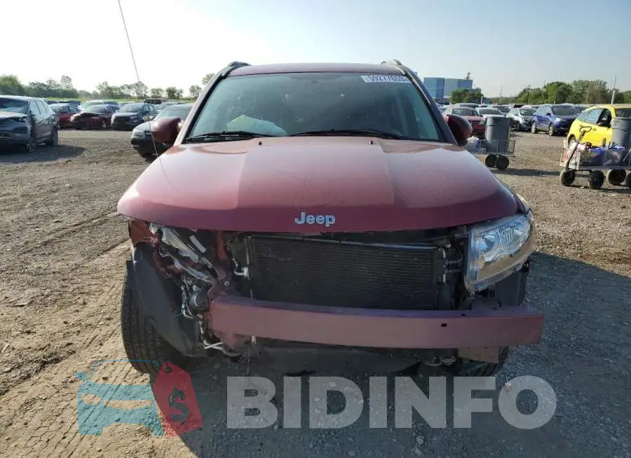 1C4NJCEB9FD185682 Photo# 5