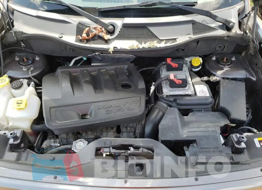1C4NJPFB3FD305109 Photo# 11