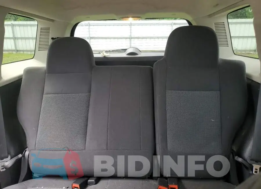 1C4NJPFB4FD372687 Photo# 10