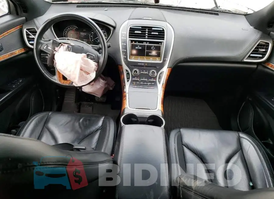 2LMTJ6KR7GBL86823 Photo# 8