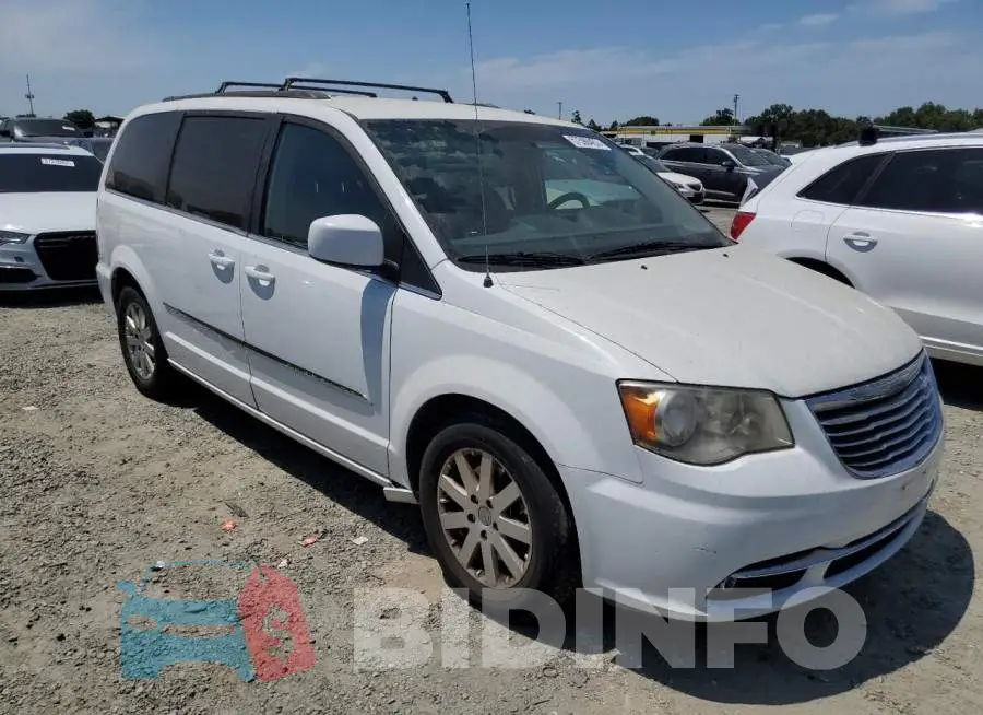 2C4RC1BGXGR103943 Photo# 4