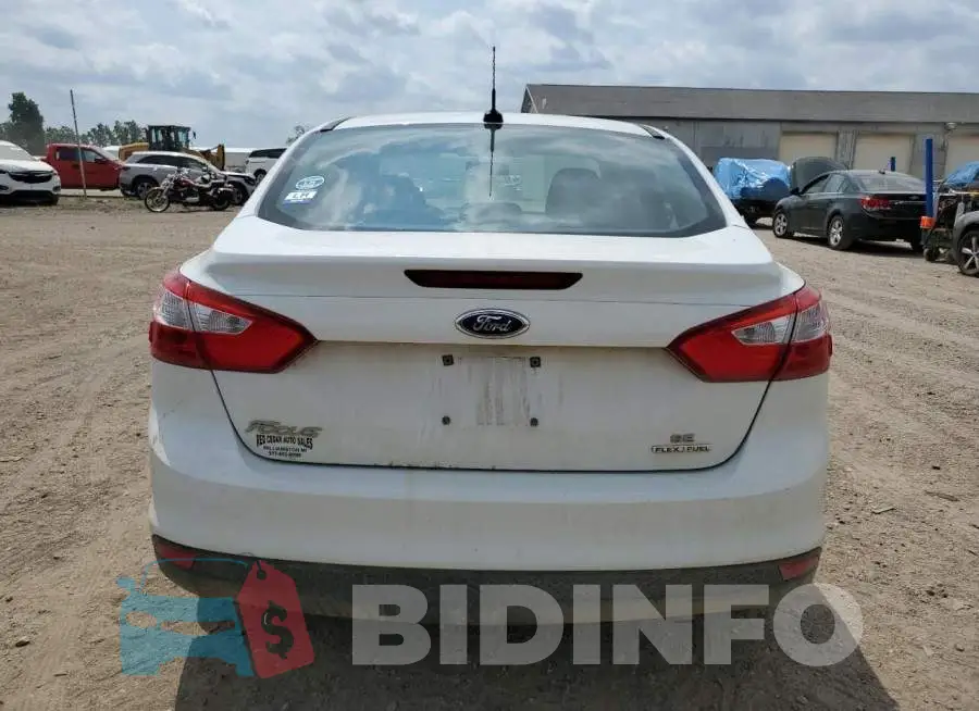 1FADP3F29EL306570 Photo# 6