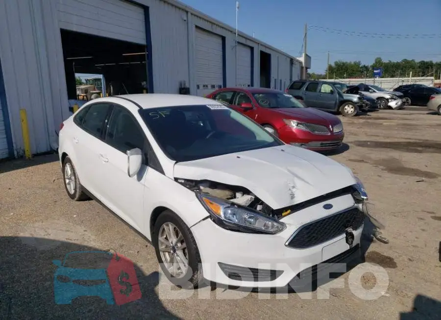 1FADP3F2XJL245420 Photo# 4