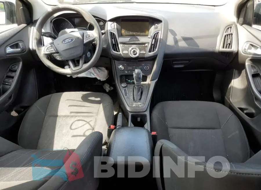 1FADP3M22HL312234 Photo# 8