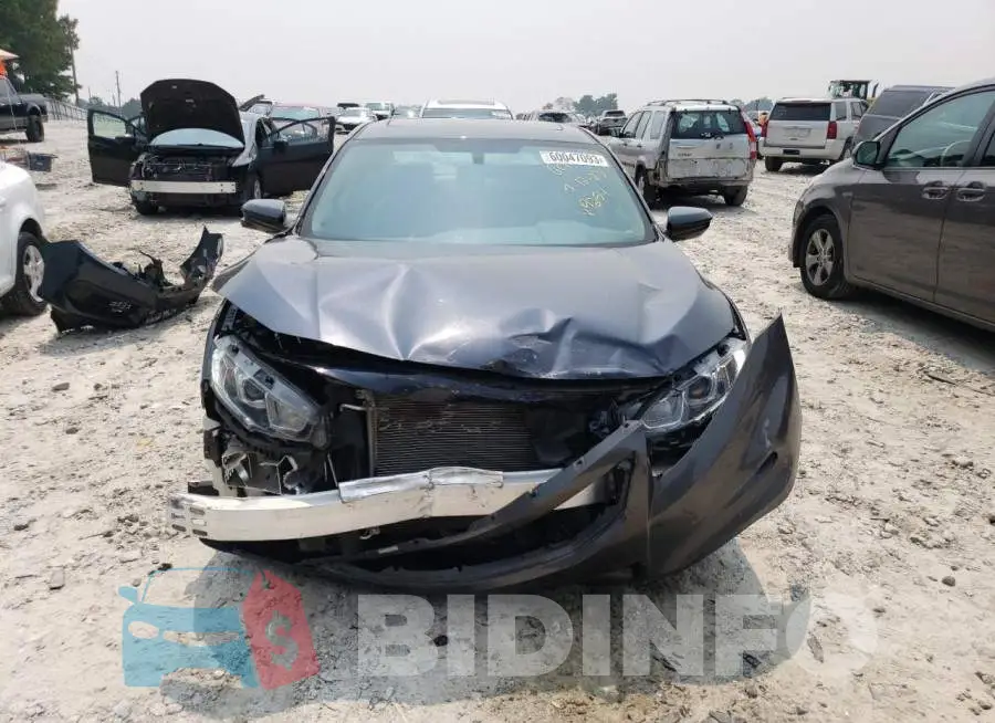 19XFC2F74HE049254 Photo# 5