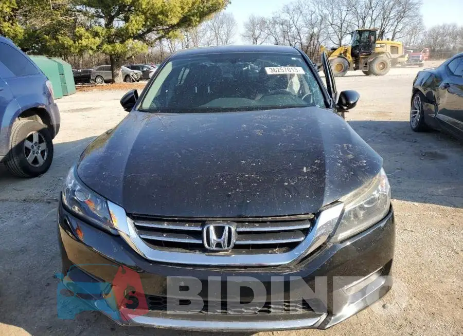1HGCR2F36EA239944 Photo# 5