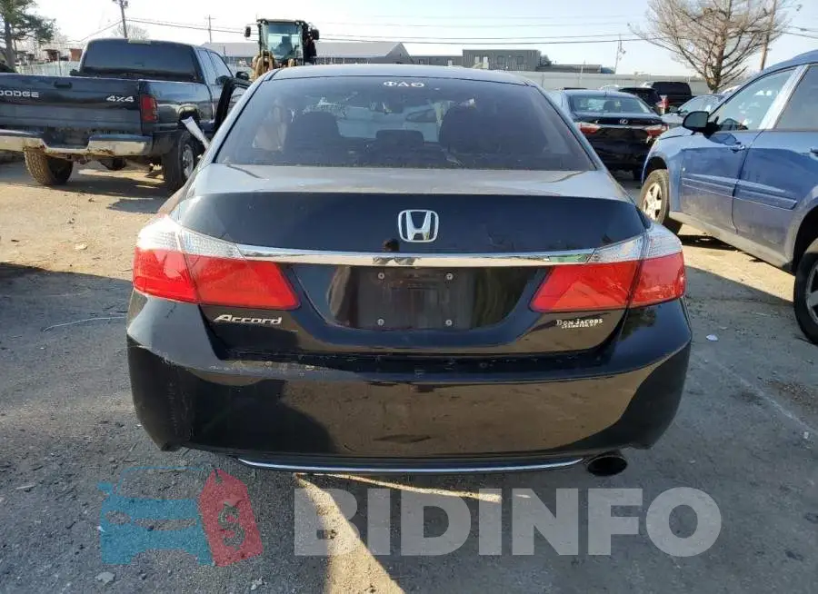 1HGCR2F36EA239944 Photo# 6