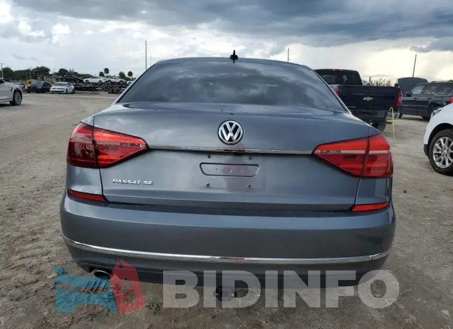 1VWBS7A35GC042464 Photo# 6