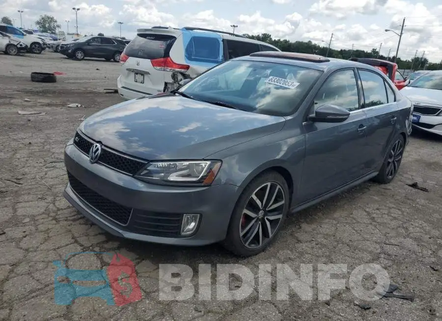 3VW5S7AJ4EM394037 Photo# 1