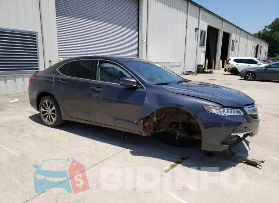 19UUB1F33GA000857 Photo# 4