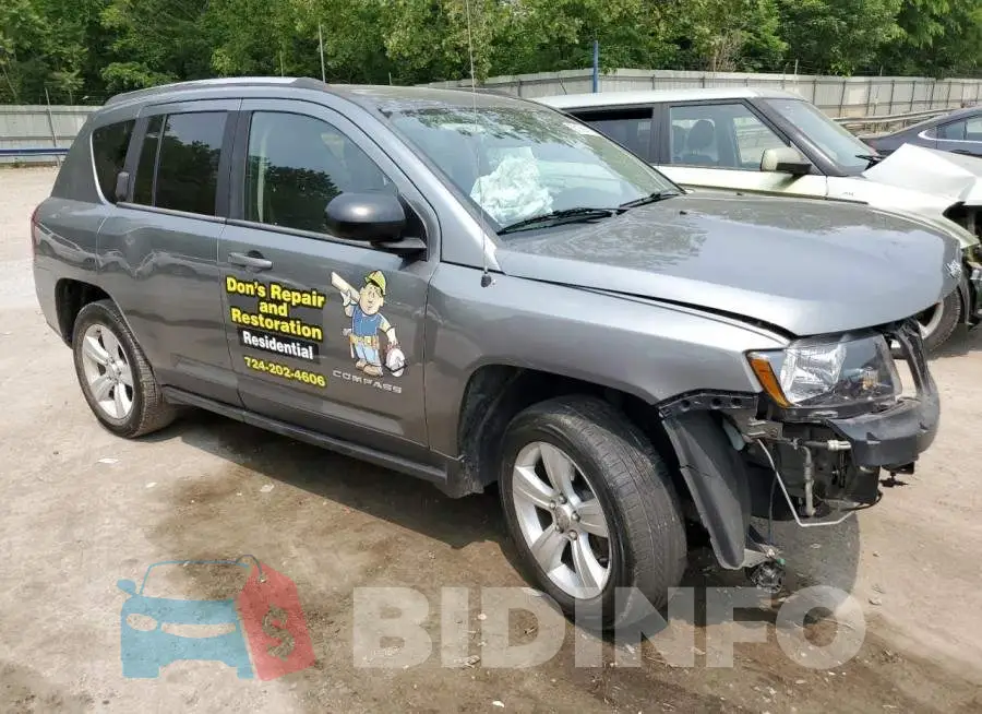 1C4NJCBBXED504204 Photo# 4