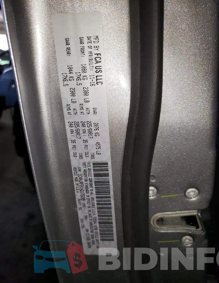 1C4NJRFB1HD175295 Photo# 12