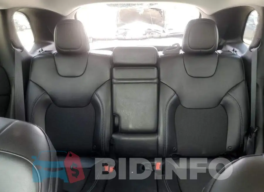 1C4PJLLB7KD249059 Photo# 10