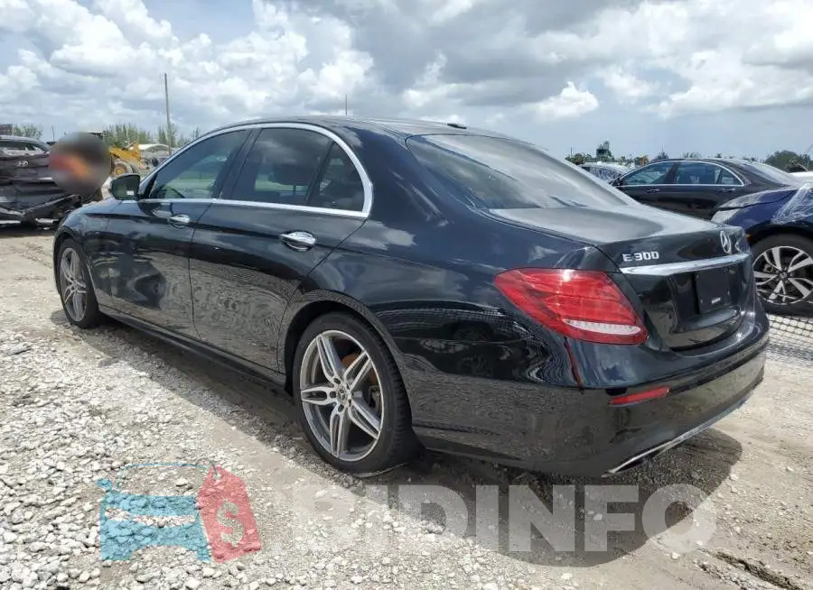 WDDZF4JB4HA260734 Photo# 2
