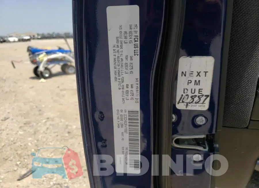 2C3CDXBG3FH776927 Photo# 12