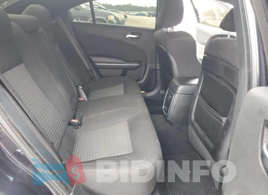 2C3CDXCT3KH666028 Photo# 10