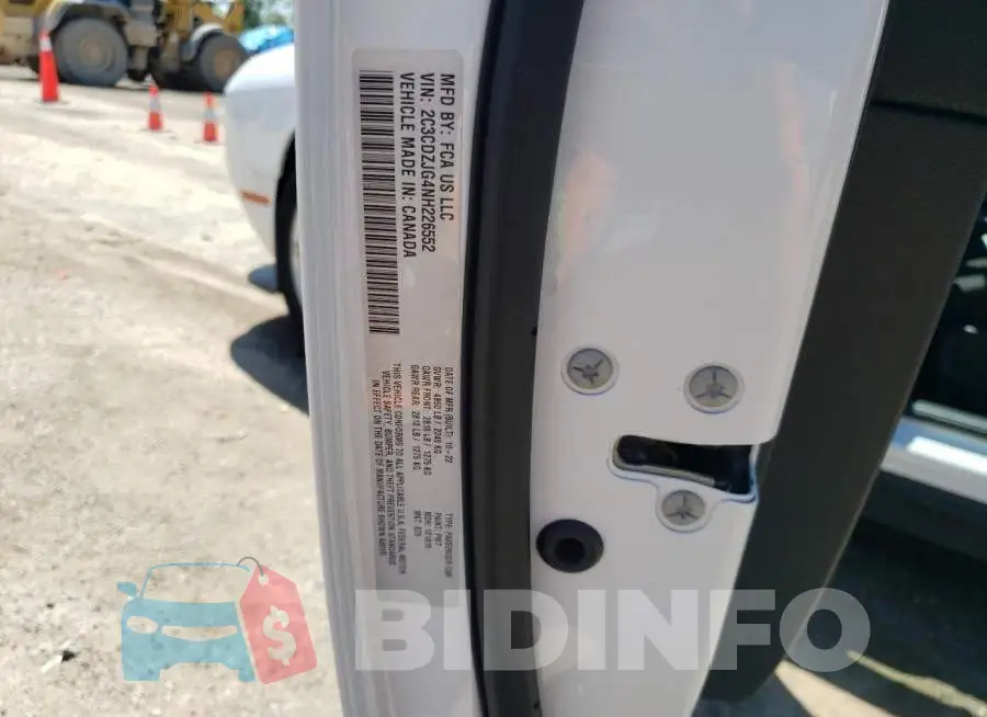 2C3CDZJG4NH226552 Photo# 12