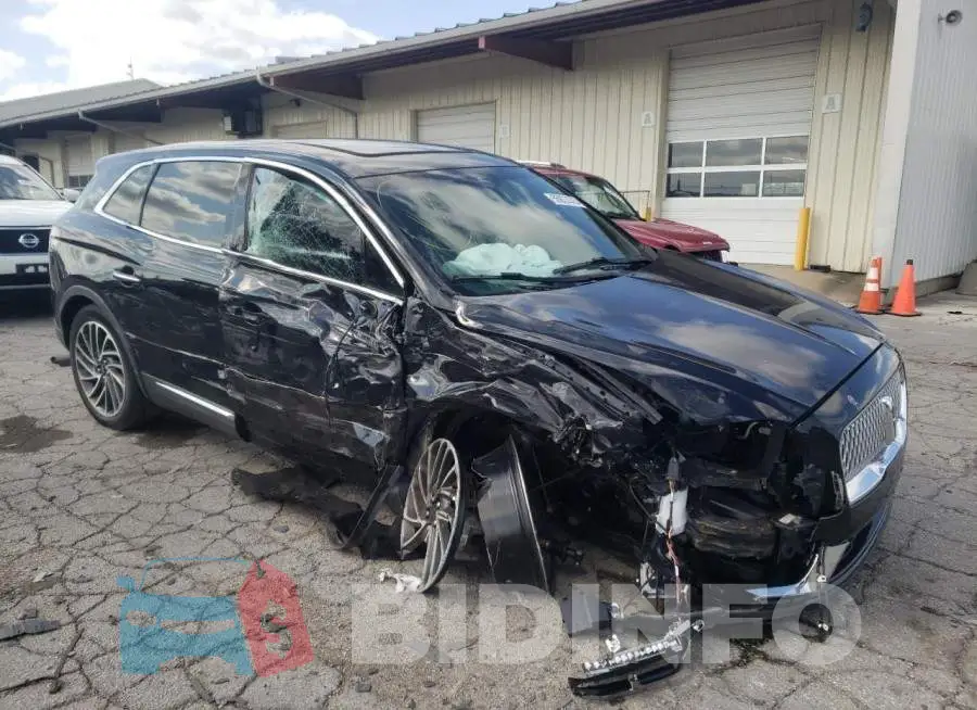 2LMPJ8K97LBL21851 Photo# 4
