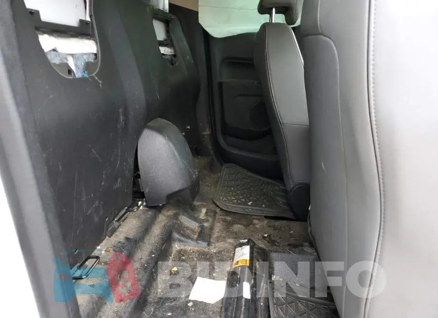 1GCHSAEAXG1282883 Photo# 10