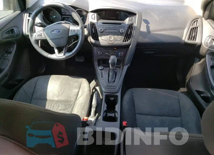 1FADP3E26GL212845 Photo# 8