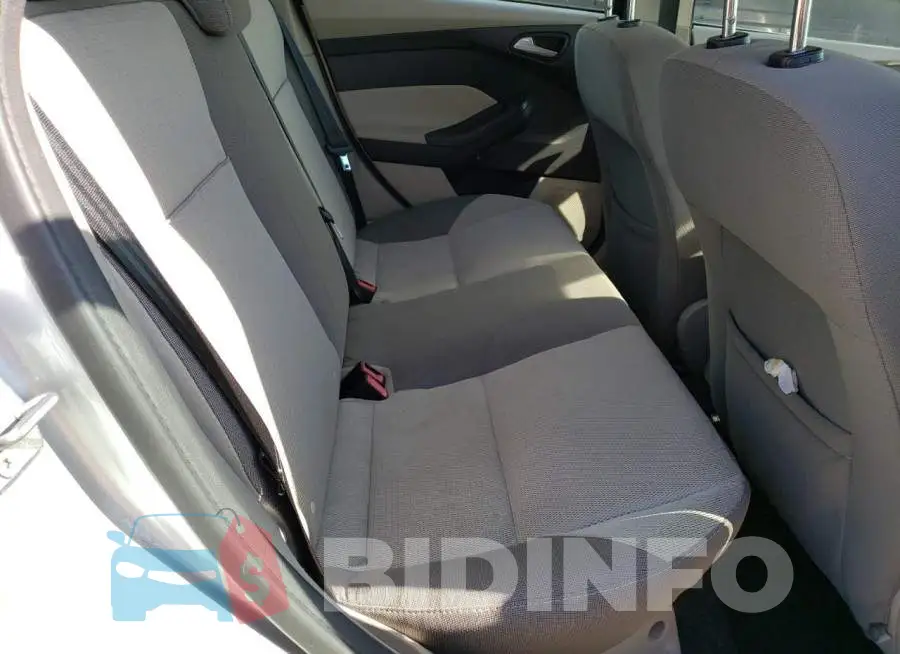 1FADP3F2XEL162091 Photo# 10
