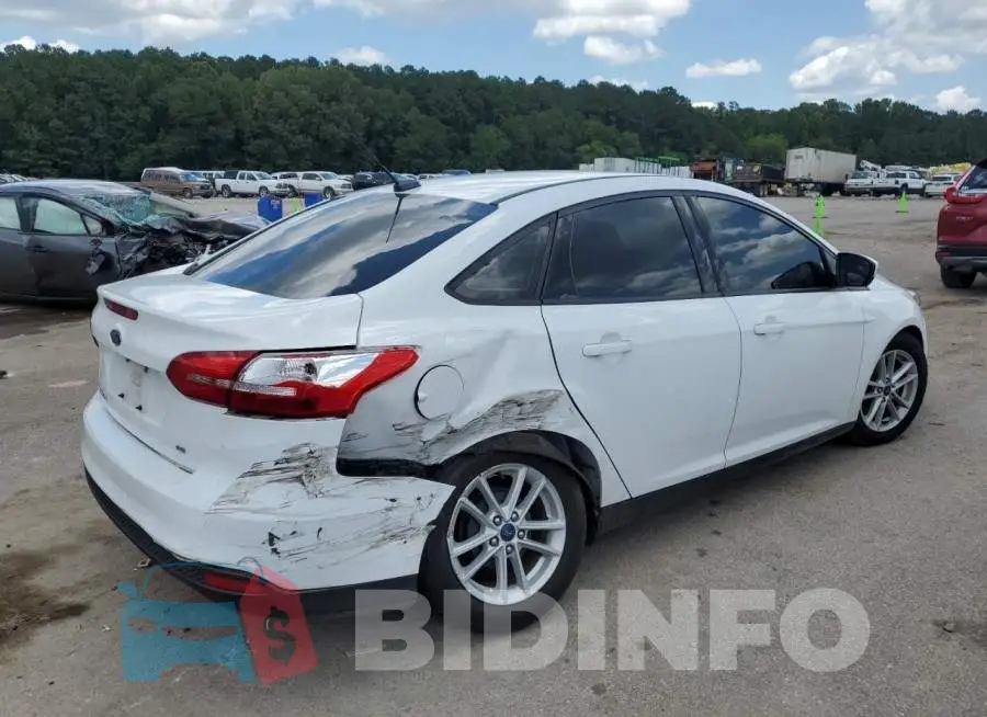 1FADP3F2XJL275565 Photo# 3