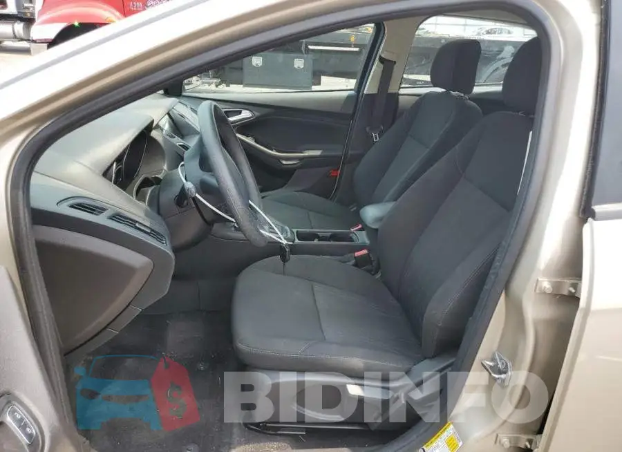 1FADP3H2XHL338929 Photo# 7