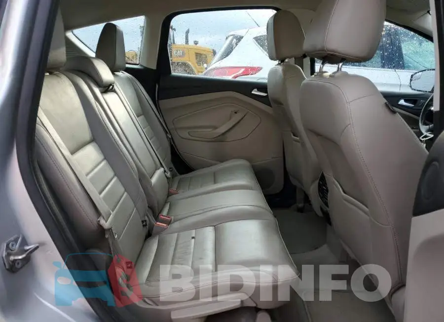 1FADP5BUXFL117253 Photo# 10