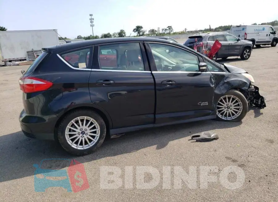 1FADP5CU7EL520152 Photo# 3