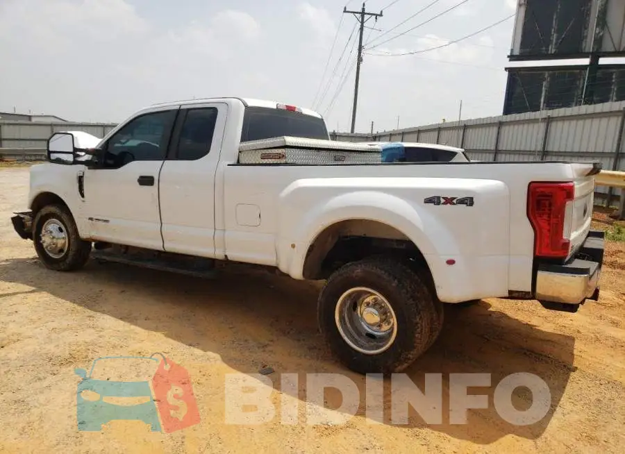 1FT8X3DT7HED52995 Photo# 2