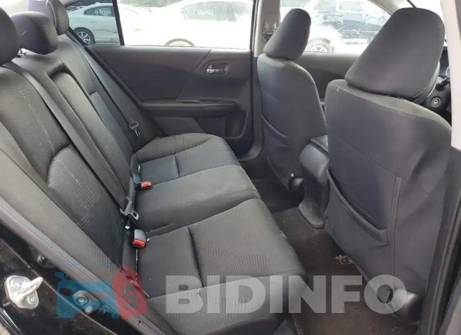 1HGCR2F36FA239864 Photo# 10