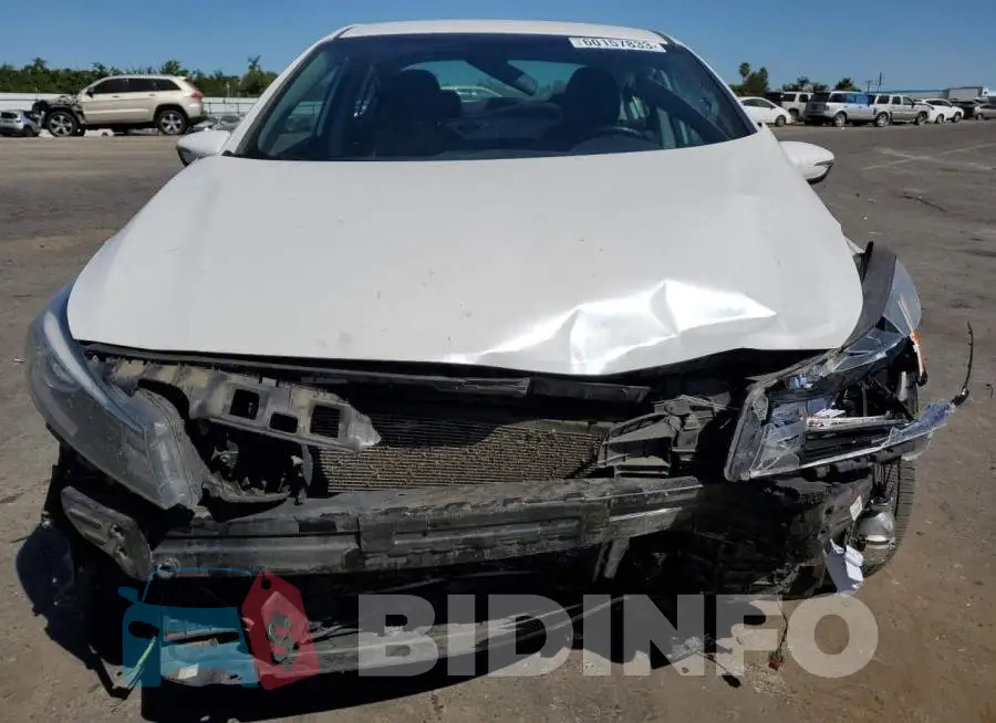 3KPFL4A80HE054849 Photo# 5