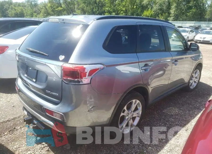 JA4AD3A32FZ011762 Photo# 3