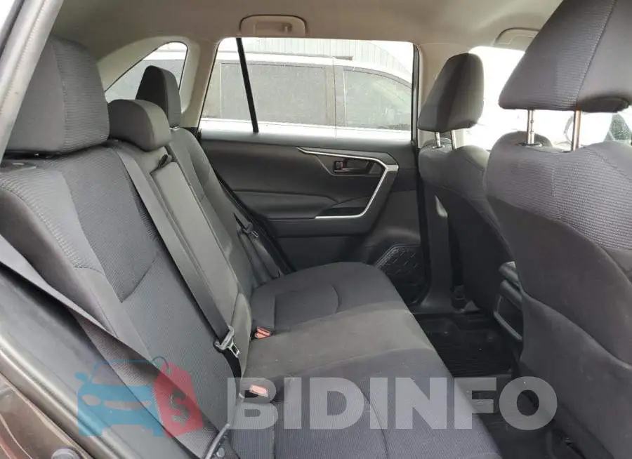 2T3F1RFV8MW224679 Photo# 11