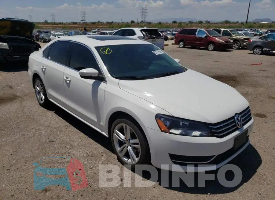 1VWBN7A3XEC074329 Photo# 4