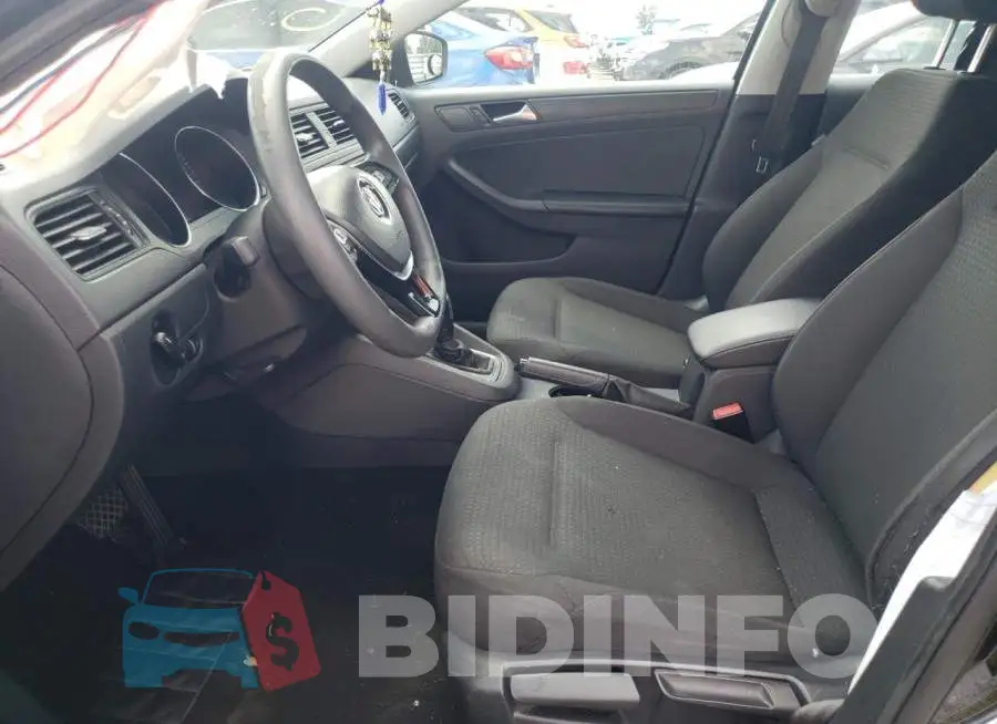 3VW267AJ4GM274121 Photo# 7