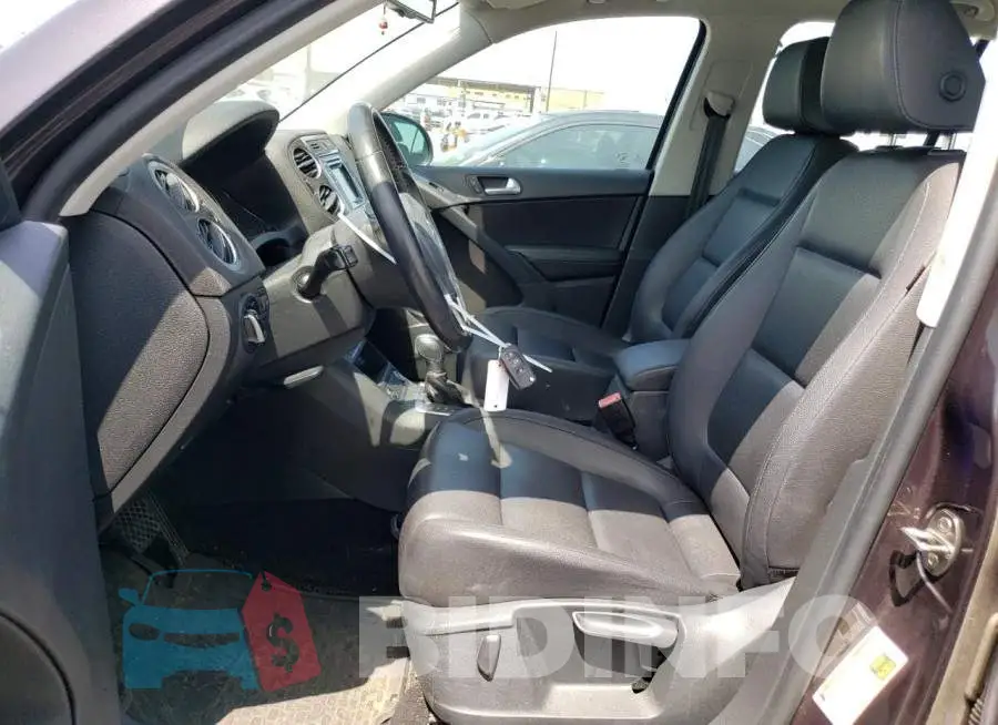 WVGAV7AX3GW522201 Photo# 7