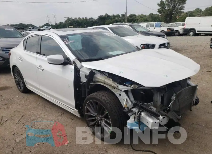 19UDE2F83MA009708 Photo# 4
