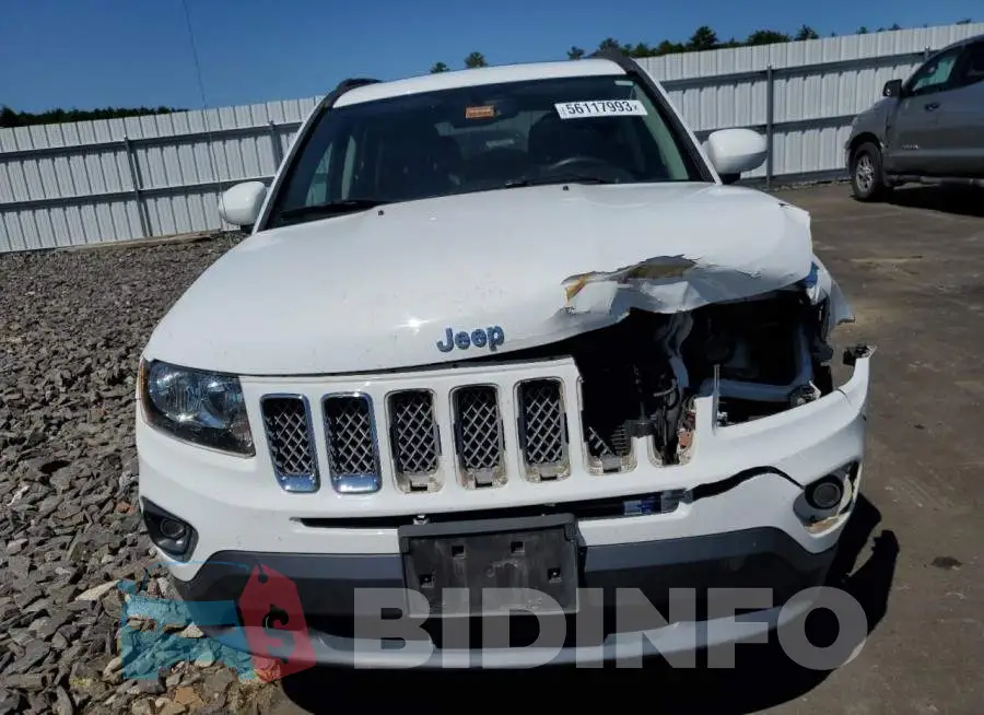 1C4NJDEB1HD108894 Photo# 5
