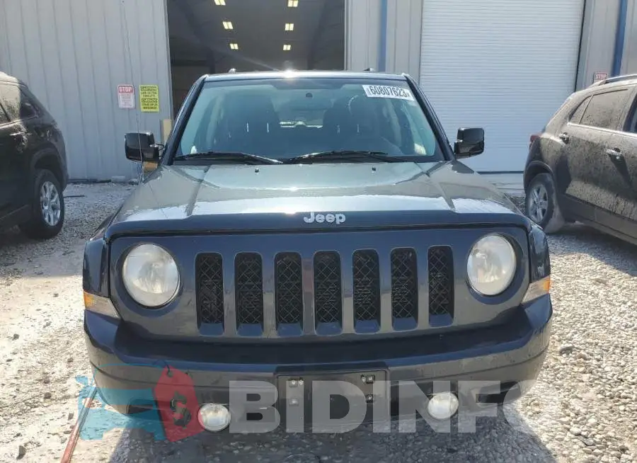 1C4NJPBB6ED859166 Photo# 5