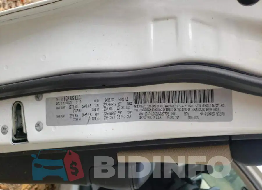1C4PJLCS6HW607779 Photo# 10