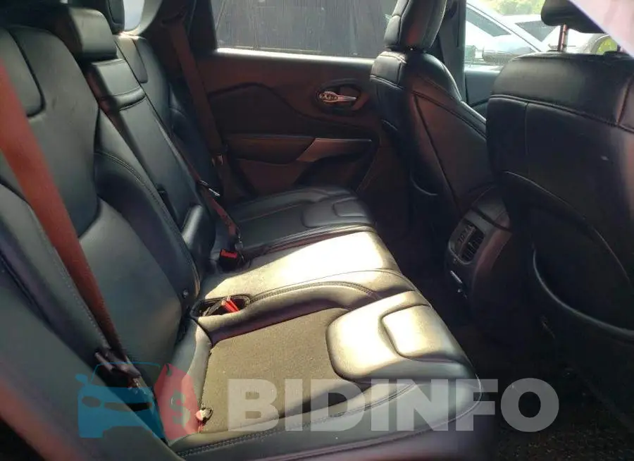 1C4PJMLB4KD140967 Photo# 11