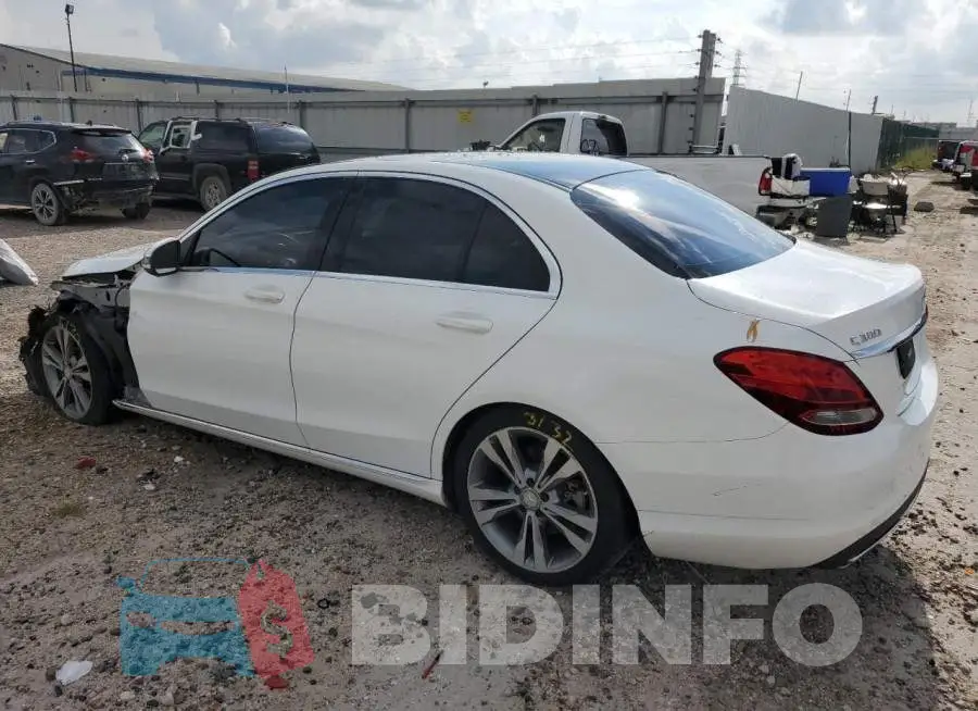 55SWF4JB8GU130683 Photo# 2