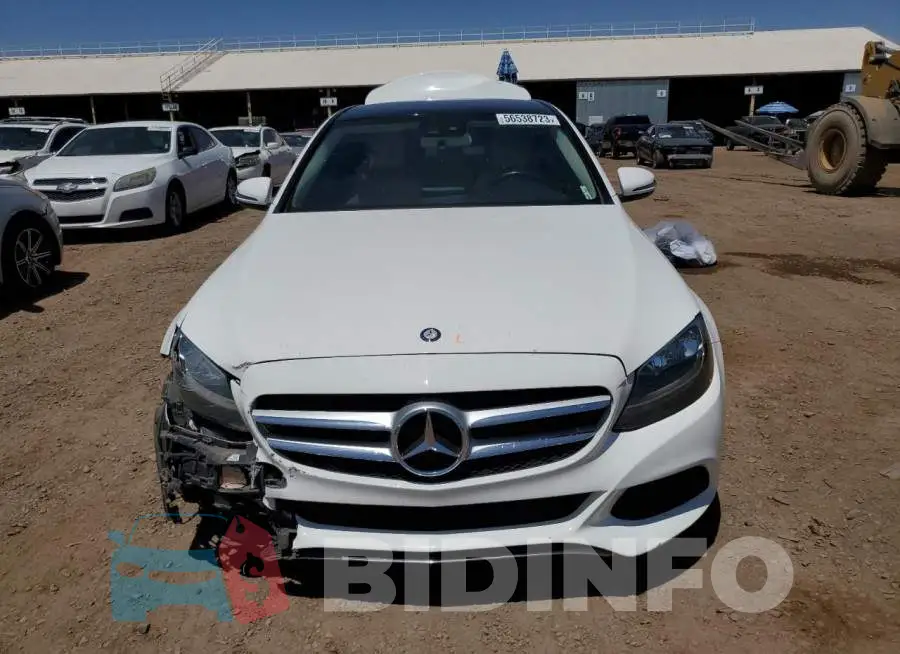 WDDWF4JB0GR154574 Photo# 5
