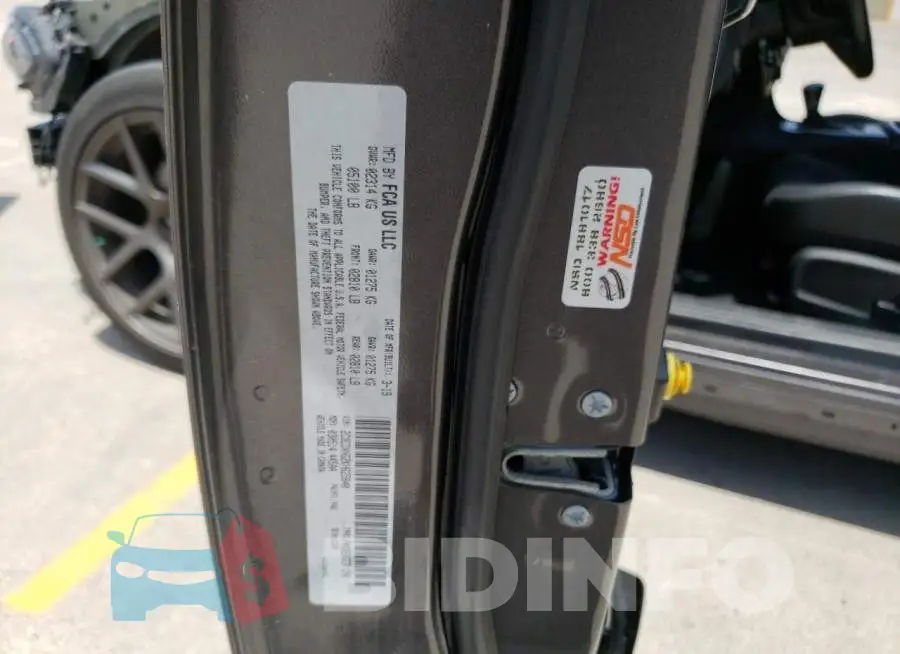 2C3CDXHG2KH625840 Photo# 13